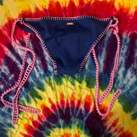 Victoria secret navy blue & pink cheeky bikini bottoms - Picture 3 of 3